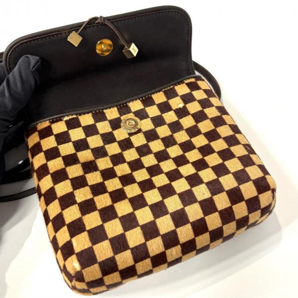 LOUIS VUITTON Authentic Brown Damier Leather Shoulder Bag - Picture 4 of 12